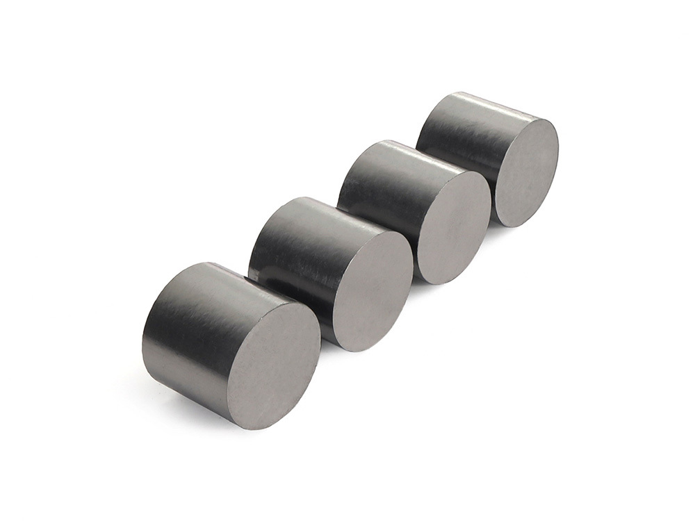 Artificial Diamond Graphite Column.jpg